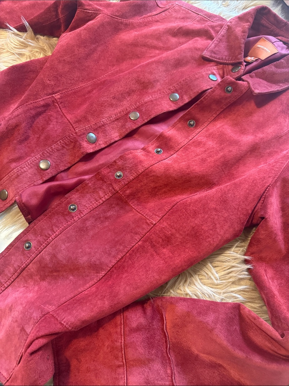 John carlisle Women’s Red Suede Snap-Front Jacket